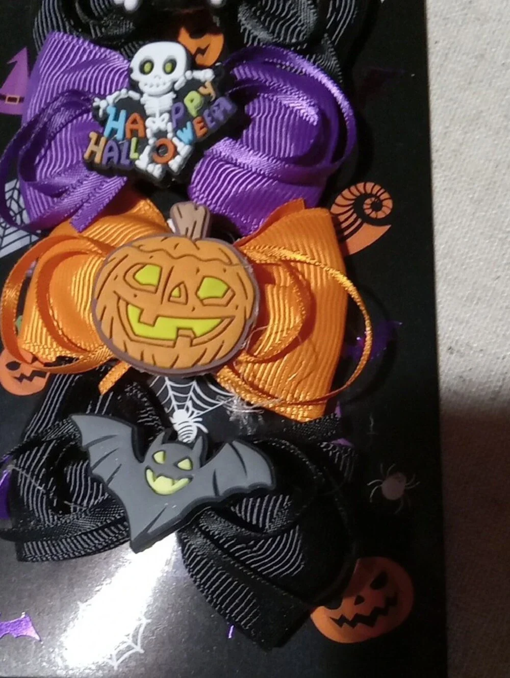 Halloween Bow Hair Clips with Pumpkin, Bats, Witch Hat & Skull Accents
